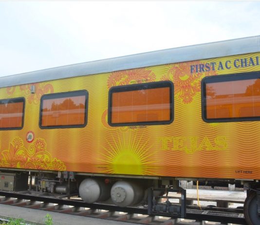 Lucknow – New Delhi – Lucknow IRCTC Tejas Express Lucknow – New Delhi - Lucknow IRCTC Tejas Express