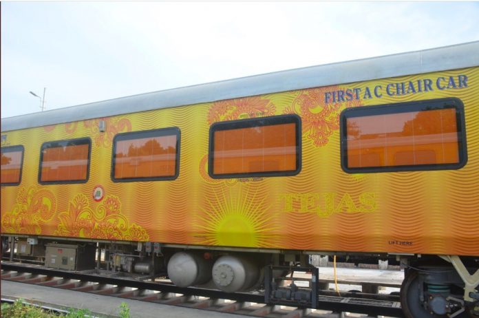 Lucknow – New Delhi - Lucknow IRCTC Tejas Express