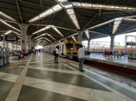 Mumbai Local Season Ticket 2026: Booking, Rules and Fares Mumbai Local Season Ticket full details
